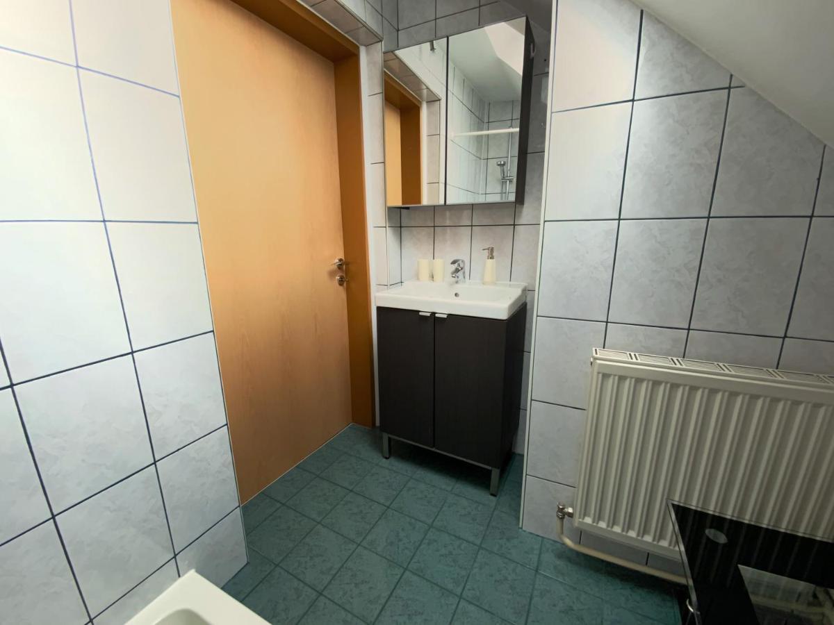 Jacky & Daniel'S Apartments Top 2 Sankt Poelten Eksteriør billede